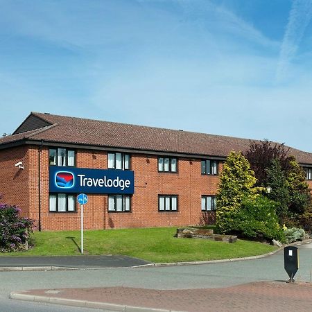 Travelodge Widnes Bagian luar foto