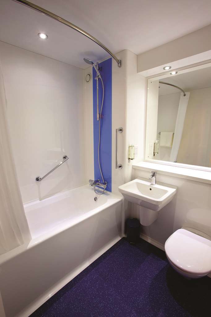Travelodge Widnes Ruang foto