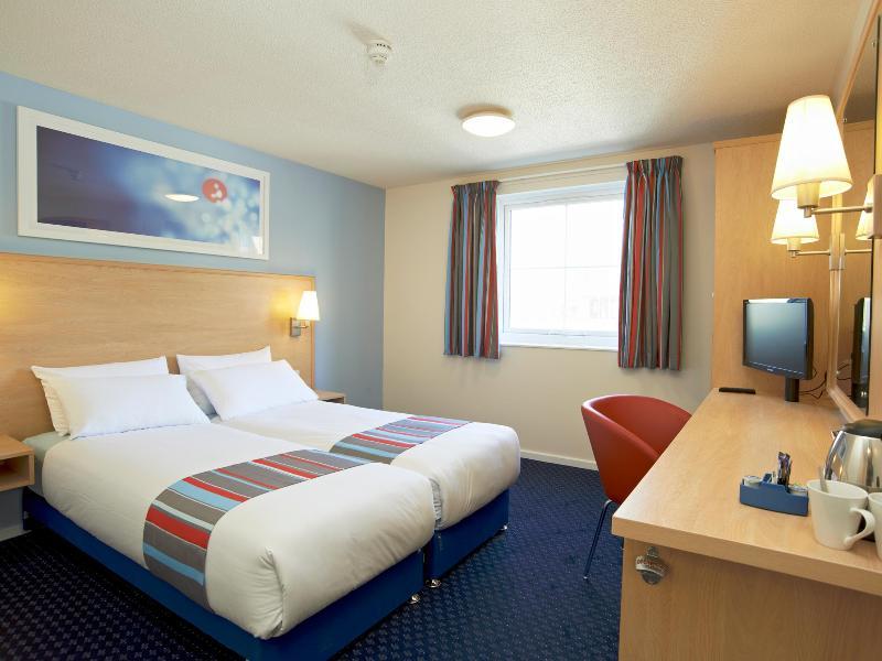 Travelodge Widnes Bagian luar foto